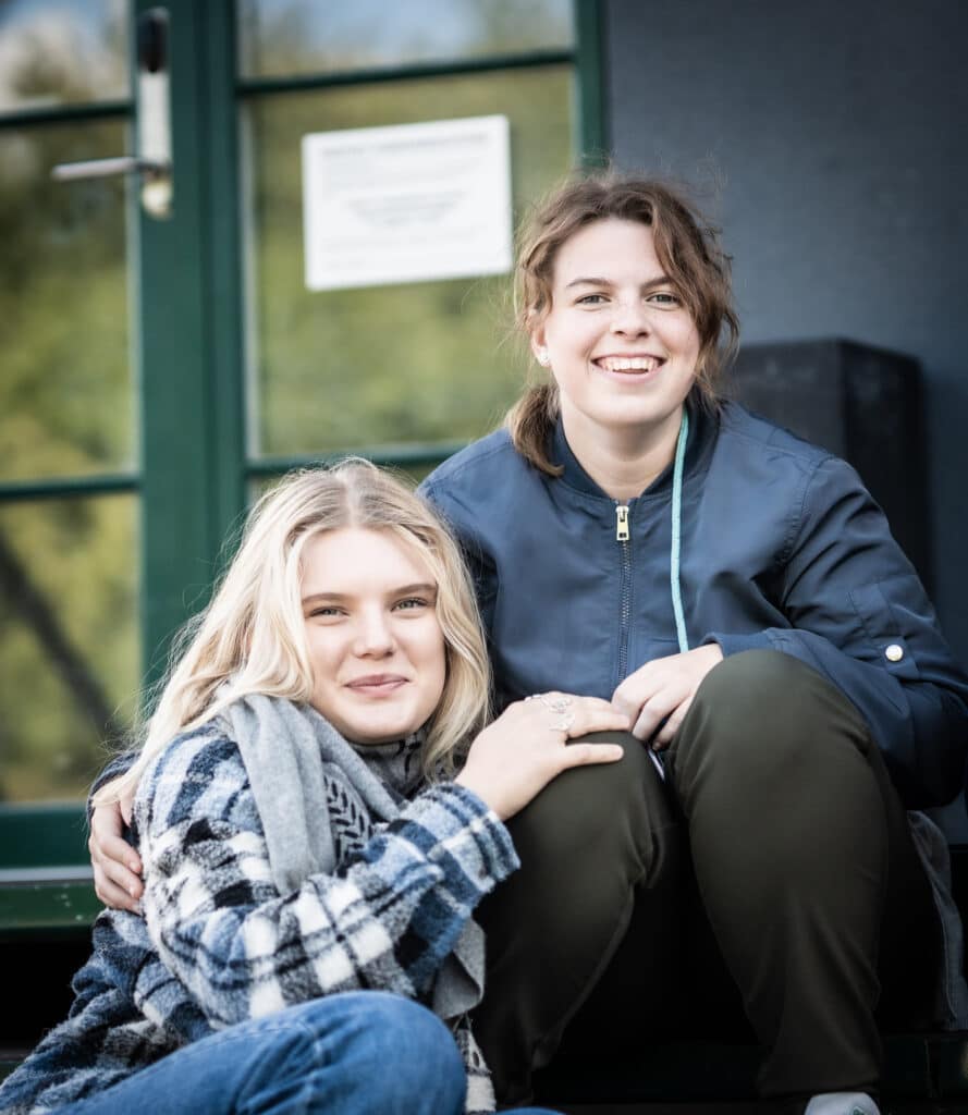 Praktikken i STU for to unge piger